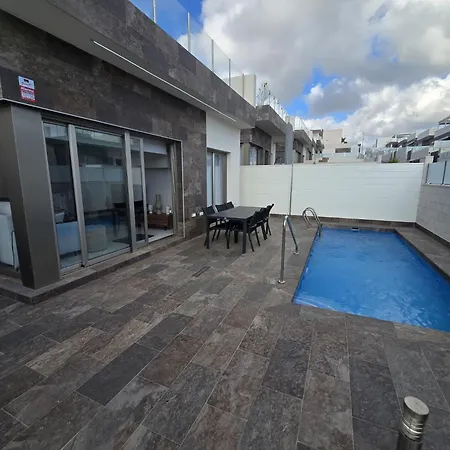 Luxury Modern With Pool * Villamartin